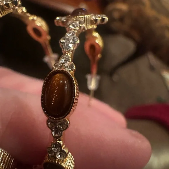 Tigers Eye Elegant Brown and Gold Women's Earrings - Picture 11 of 14